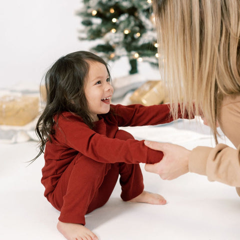 Organic Cotton Lounge Set in Rudolph Red