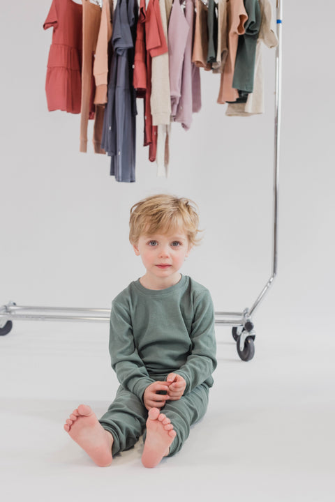 Organic Cotton Lounge Set in Moss